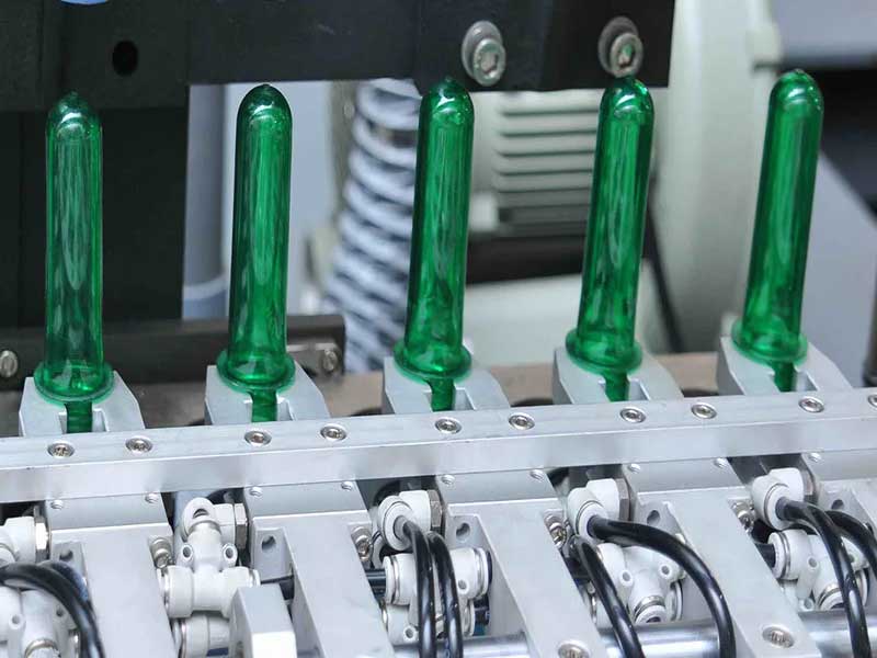 Competitive Price Full Automatic Bottle Blow Molding Machine Blowing PET with New Technology