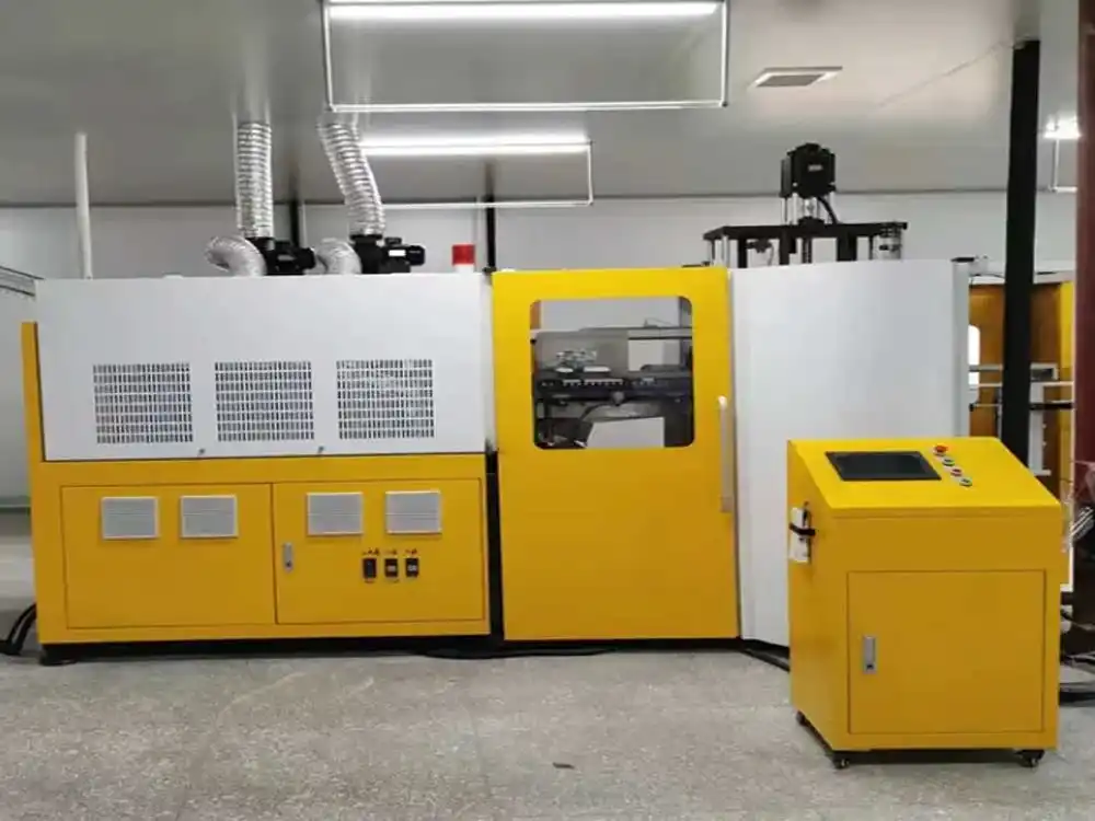 Competitive Price Full Automatic Bottle Blow Molding Machine Blowing PET with New Technology