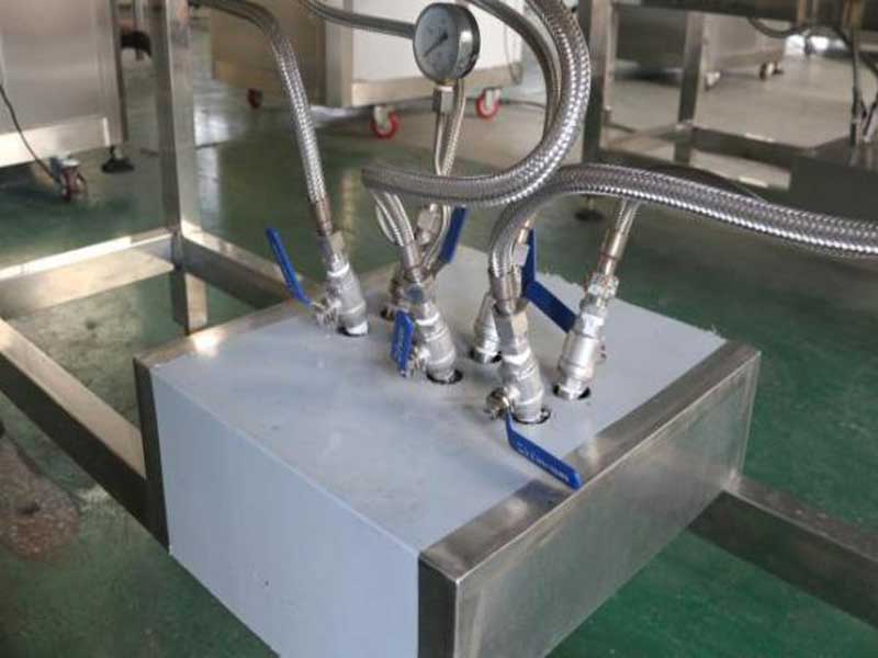 Semi-Automatic Shrink Sleeve Labeling Machine
